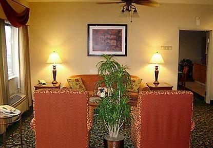 Best Western Bryan College Station Interior photo